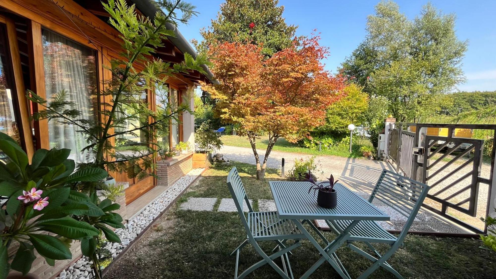 Acero Rosso Apartment Fontane  Bagian luar foto